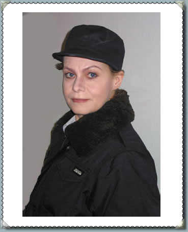 Qui donc porte cette casquette? B_023